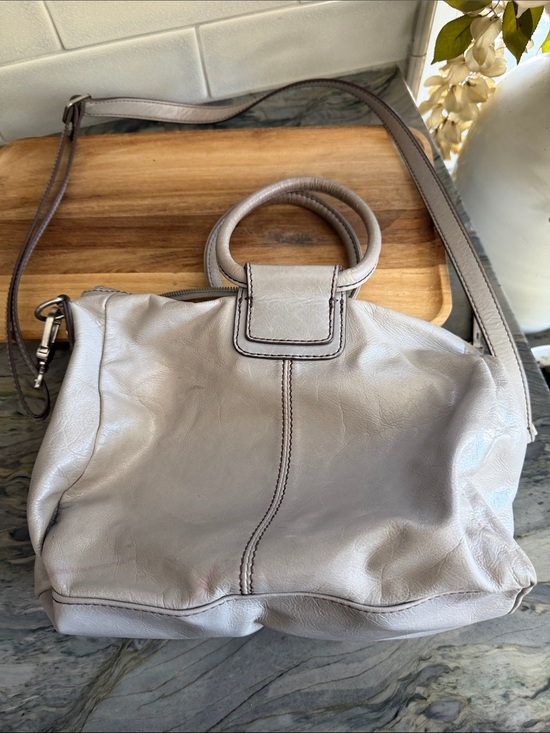 HOBO Handbags - HOBO Light Taupe Leather Satchel with Detachable Strap